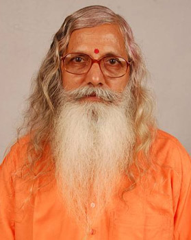 Swami Samarpanananda Giri